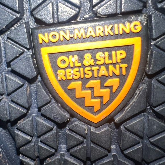 HOKA Shoes - Picture 4 of 8